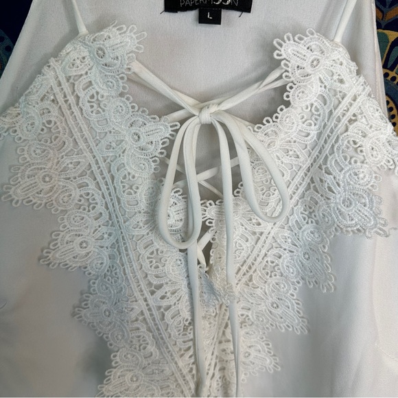 🦋5/20$🦋 lace blouse like tank top - Picture 4 of 9